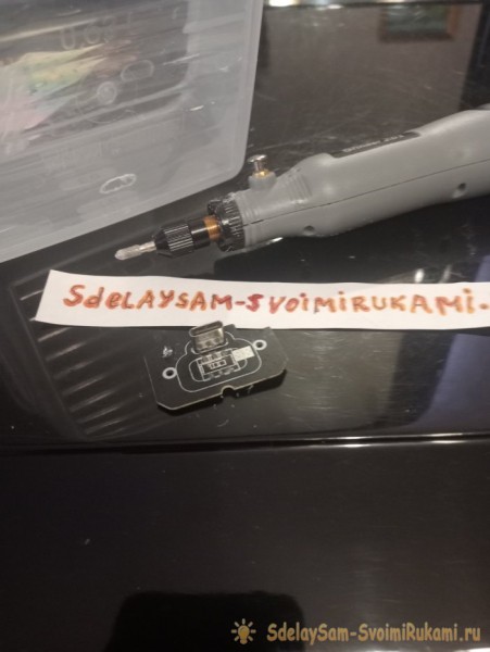 Точный электронный барометр в ретро стиле своими руками