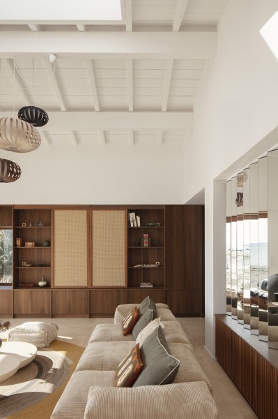 Единство традиций и инноваций в дизайне семейного дома Единство традиций и инноваций в дизайне семейного дома