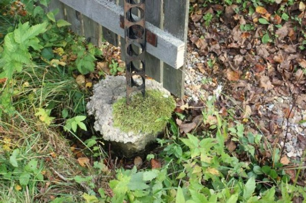 Бетонирование столбов для забора: устанавливаем забор правильно Бетонирование столбов для забора: устанавливаем забор правильно