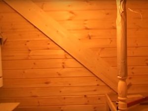 Лестница на мансарду своими руками: пошаговая инструкция + фото Лестница на мансарду своими руками: пошаговая инструкция + фото