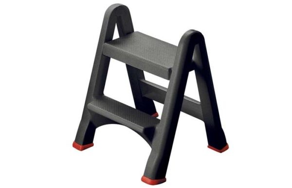 Какую выбрать стремянку для дома: лучшие популярные модели, особенности и правила использования, рейтинг Какую выбрать стремянку для дома: лучшие популярные модели, особенности и правила использования, рейтинг