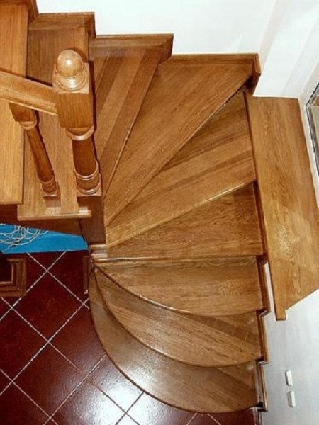 Подсветка лестницы: варианты подсветки на ступенях с датчиком движения