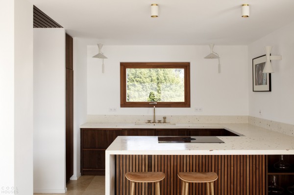 Единство традиций и инноваций в дизайне семейного дома Единство традиций и инноваций в дизайне семейного дома