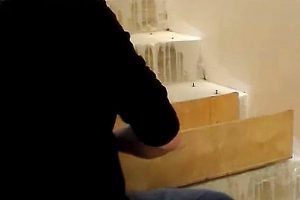 Отделка бетонной лестницы деревом: пошаговая инструкция с фото Отделка бетонной лестницы деревом: пошаговая инструкция с фото