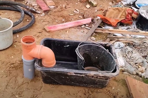 Гидробурение скважины на воду своими руками за 1.5 часа: разбираемся в каких случаях это реально Гидробурение скважины на воду своими руками за 1.5 часа: разбираемся в каких случаях это реально