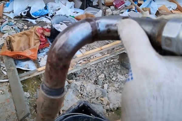 Гидробурение скважины на воду своими руками за 1.5 часа: разбираемся в каких случаях это реально Гидробурение скважины на воду своими руками за 1.5 часа: разбираемся в каких случаях это реально