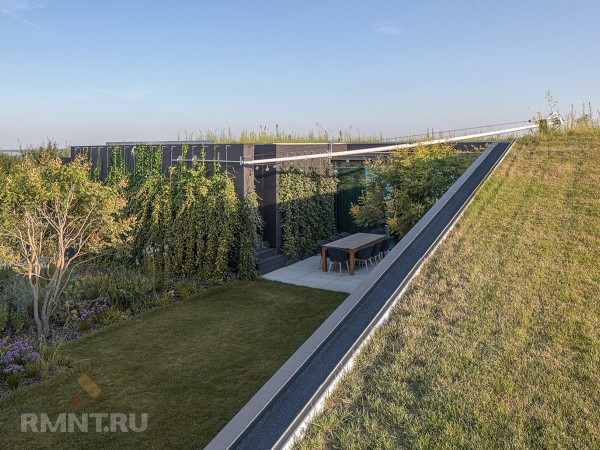 Оригинальный дом с видом на реку
Оригинальный дом с видом на реку