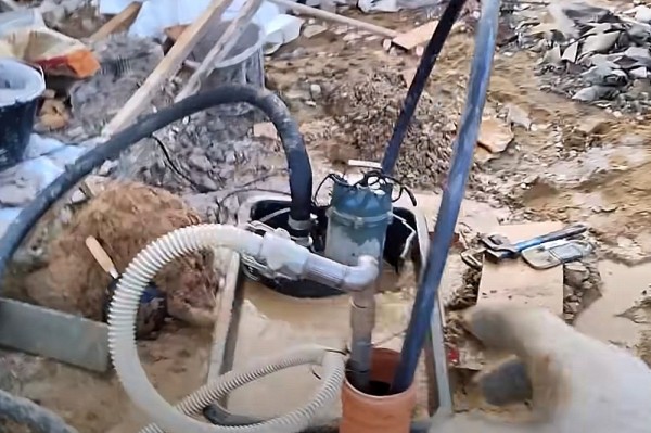 Гидробурение скважины на воду своими руками за 1.5 часа: разбираемся в каких случаях это реально Гидробурение скважины на воду своими руками за 1.5 часа: разбираемся в каких случаях это реально