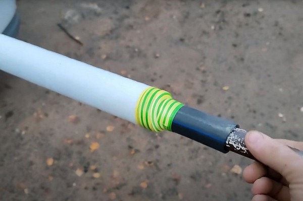 Гидробурение скважины на воду своими руками за 1.5 часа: разбираемся в каких случаях это реально Гидробурение скважины на воду своими руками за 1.5 часа: разбираемся в каких случаях это реально