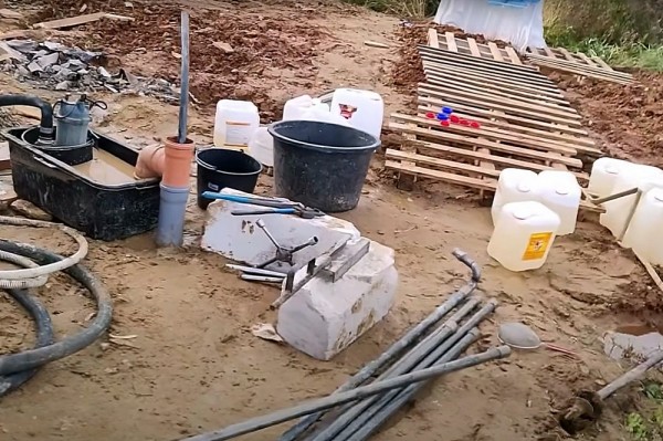 Гидробурение скважины на воду своими руками за 1.5 часа: разбираемся в каких случаях это реально Гидробурение скважины на воду своими руками за 1.5 часа: разбираемся в каких случаях это реально