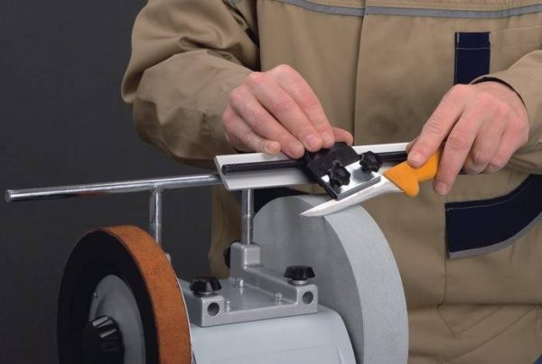 Чем лучше точить ножи: выбираем оптимальный способ и инструмент