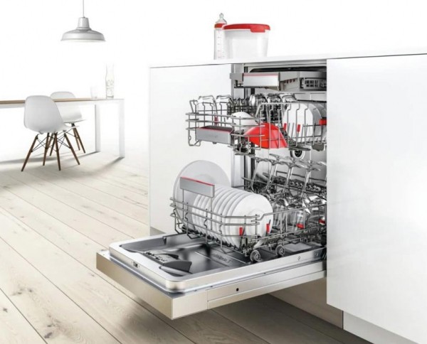 Какая посудомойка лучше: Бош или Электролюкс? Какая посудомойка лучше: Бош или Электролюкс?