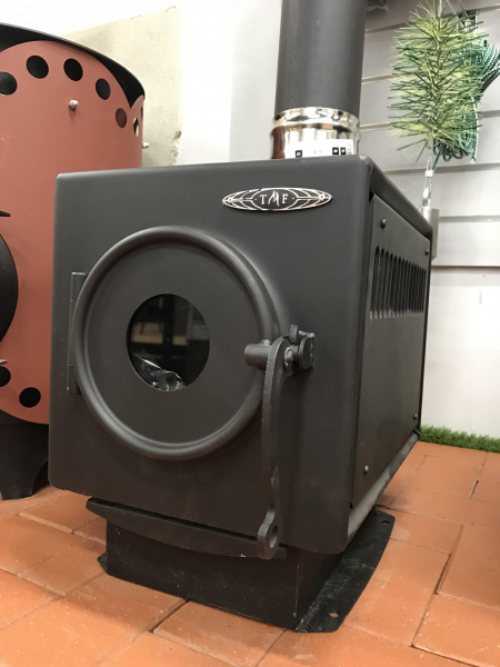 Какую печь лучше поставить в дачном домике: обзор популярных моделей