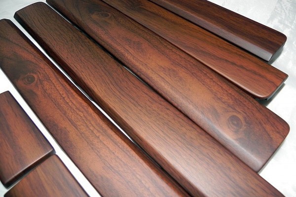 Лак для мебели из дерева какой лучше – правила выбора и рейтинг ТОП-12