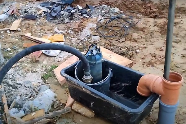 Гидробурение скважины на воду своими руками за 1.5 часа: разбираемся в каких случаях это реально Гидробурение скважины на воду своими руками за 1.5 часа: разбираемся в каких случаях это реально