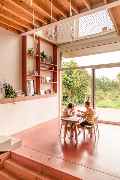 «Дом Дракона» с многослойным пространством