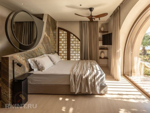 Удивительная вилла для отдыха на Крите
Удивительная вилла для отдыха на Крите