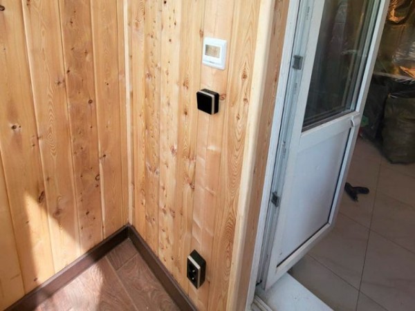 Отделка балкона под ключ: от выбора материалов до финишного ремонта