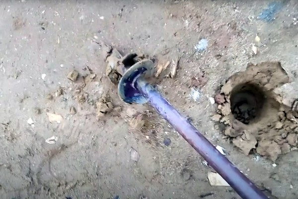 Гидробурение скважины на воду своими руками за 1.5 часа: разбираемся в каких случаях это реально Гидробурение скважины на воду своими руками за 1.5 часа: разбираемся в каких случаях это реально