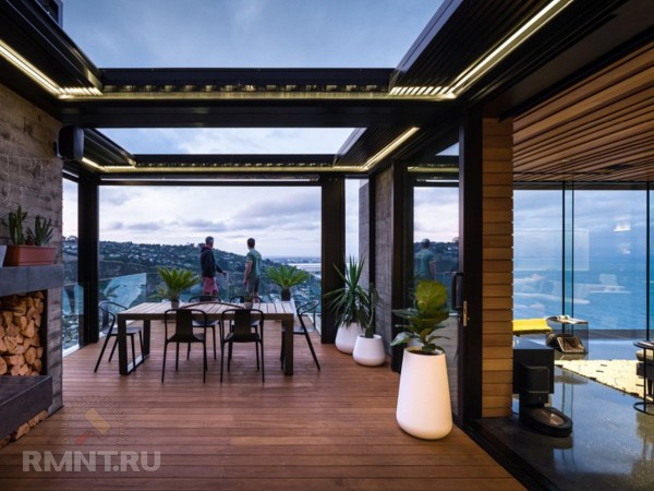 Дом из бетона с видом на океан
Дом из бетона с видом на океан