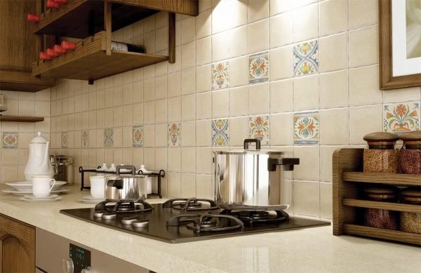 Какая плитка лучше для кухни на фартук