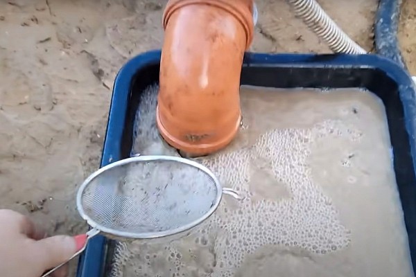 Гидробурение скважины на воду своими руками за 1.5 часа: разбираемся в каких случаях это реально Гидробурение скважины на воду своими руками за 1.5 часа: разбираемся в каких случаях это реально