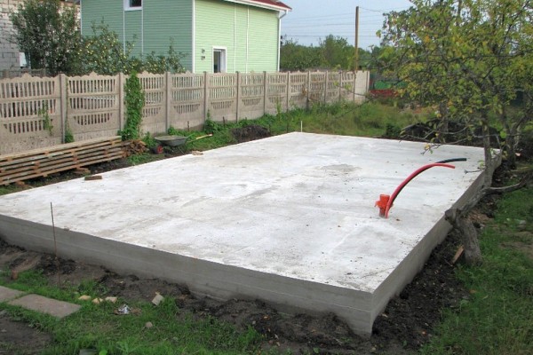 Какой фундамент выбрать для бани из бруса: рассматриваем самые популярные варианты Какой фундамент выбрать для бани из бруса: рассматриваем самые популярные варианты