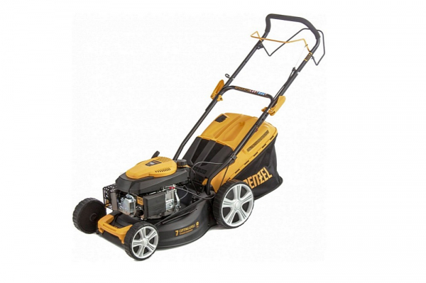 Рейтинг бензиновых самоходных газонокосилок: ТОП-10 лучших моделей