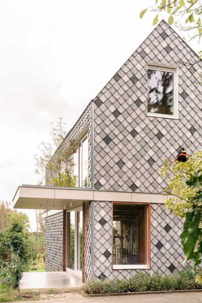 «Дом Дракона» с многослойным пространством