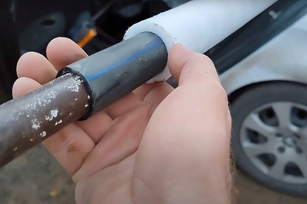 Гидробурение скважины на воду своими руками за 1.5 часа: разбираемся в каких случаях это реально Гидробурение скважины на воду своими руками за 1.5 часа: разбираемся в каких случаях это реально