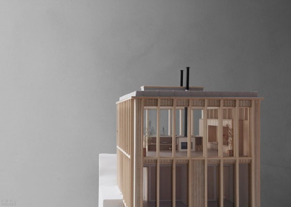 Деревянная резиденция, встроенная в скалистый склон Деревянная резиденция, встроенная в скалистый склон