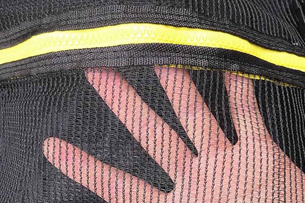 Рейтинг лучших батутов с сеткой для дачи 2024 по цене качеству