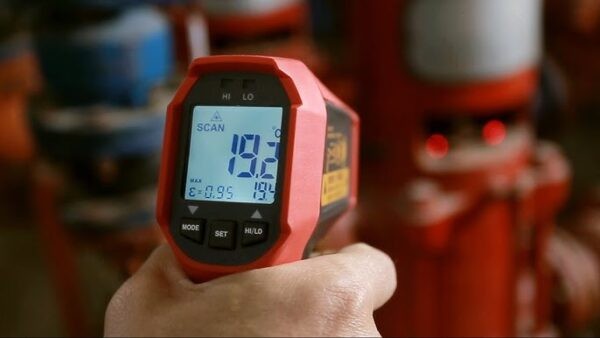 ТОП-12 лучших лазерных и инфракрасных пирометров: для измерения температуры тела, для кондитеров и для бытовых задач