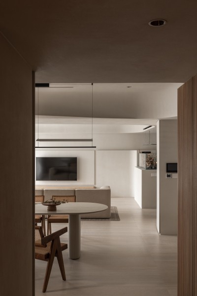 Квартира с плавным изогнутым дизайном Квартира с плавным изогнутым дизайном