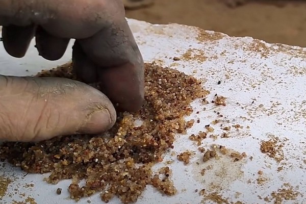 Гидробурение скважины на воду своими руками за 1.5 часа: разбираемся в каких случаях это реально Гидробурение скважины на воду своими руками за 1.5 часа: разбираемся в каких случаях это реально