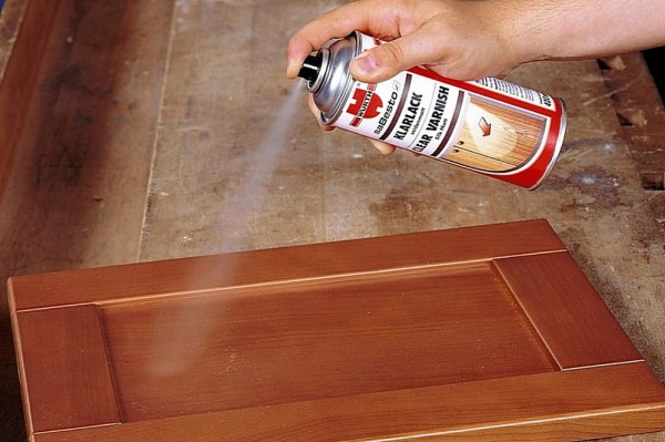 Лак для мебели из дерева какой лучше – правила выбора и рейтинг ТОП-12