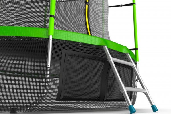 Рейтинг лучших батутов с сеткой для дачи 2024 по цене качеству