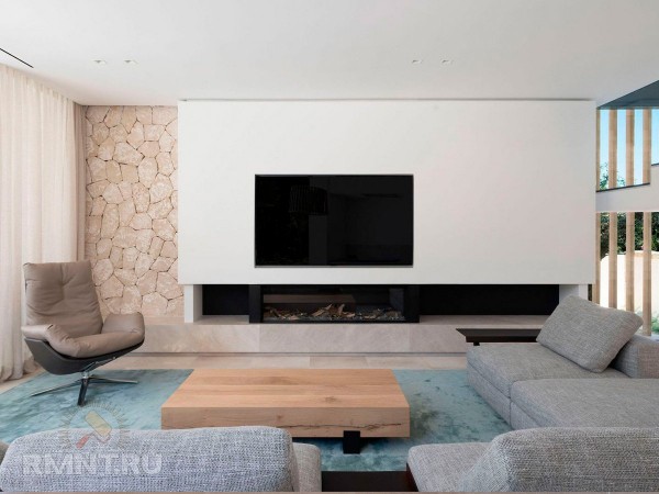 Удивительная вилла на средиземноморском побережье
Удивительная вилла на средиземноморском побережье