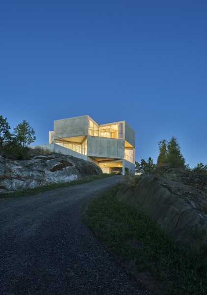 Дом-лабиринт с эстетикой брутализма