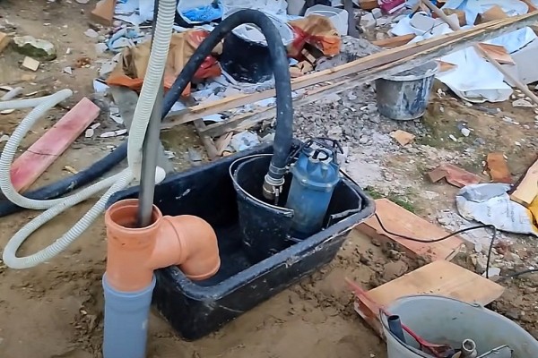 Гидробурение скважины на воду своими руками за 1.5 часа: разбираемся в каких случаях это реально Гидробурение скважины на воду своими руками за 1.5 часа: разбираемся в каких случаях это реально