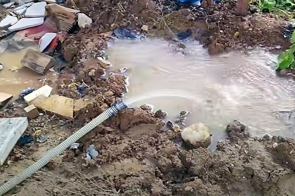 Гидробурение скважины на воду своими руками за 1.5 часа: разбираемся в каких случаях это реально Гидробурение скважины на воду своими руками за 1.5 часа: разбираемся в каких случаях это реально