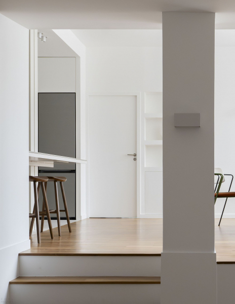 Современный лофт с историческим характером Современный лофт с историческим характером