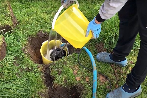 Гидробурение скважины на воду своими руками за 1.5 часа: разбираемся в каких случаях это реально Гидробурение скважины на воду своими руками за 1.5 часа: разбираемся в каких случаях это реально