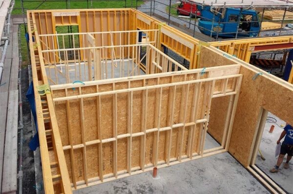 Какая бывает толщина ОСБ — листа: свойства и особенности материала