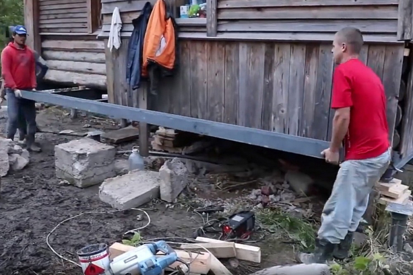 Как поднять баню для замены венцов или ремонта фундамента