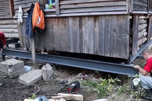 Как поднять баню для замены венцов или ремонта фундамента