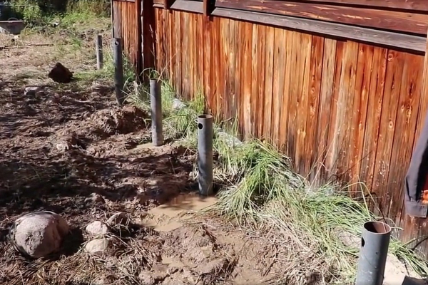 Как поднять баню для замены венцов или ремонта фундамента