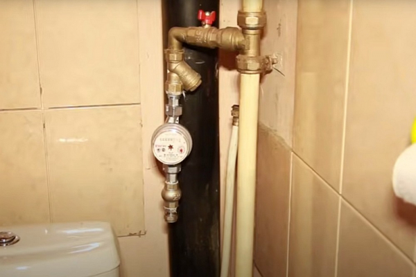Как установить счетчики на воду в квартире: подробная пошаговая инструкция