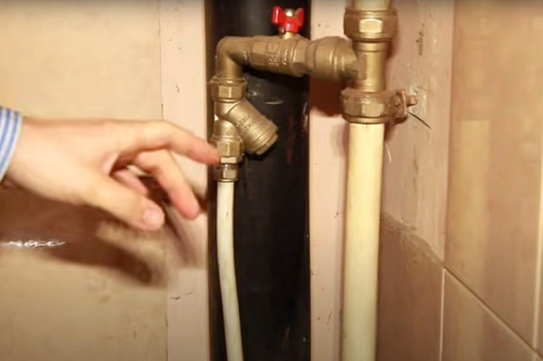 Как установить счетчики на воду в квартире: подробная пошаговая инструкция