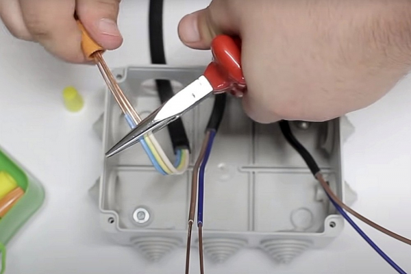 Чем соединить провода между собой &mdash; инструкции, достоинства и недостатки разных способов